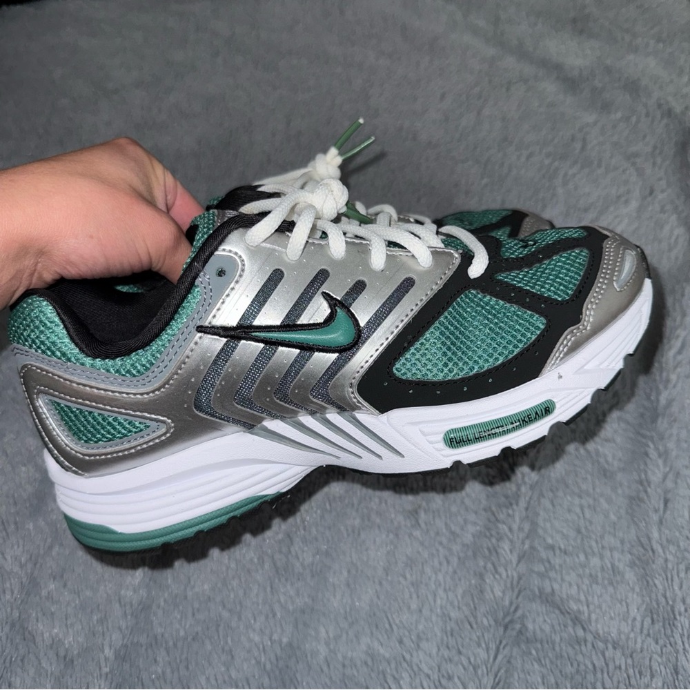 Nike Teal and Gray Running Shoes